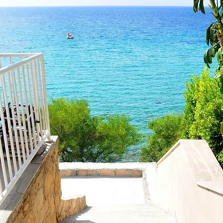 Villa Katina Coral Bay