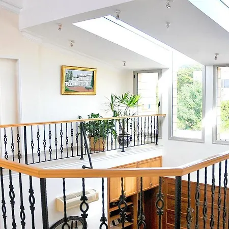 Katina Villa *