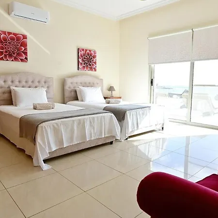 Villa Katina Coral Bay