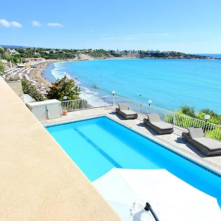 Katina Villa *